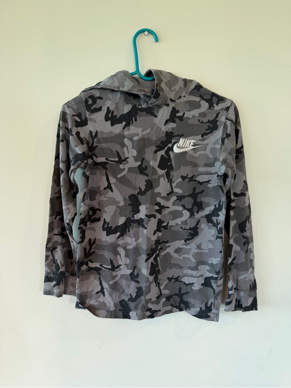 Nike Boy’s Gray Black Camo Hooded Long Sleeve Shirt